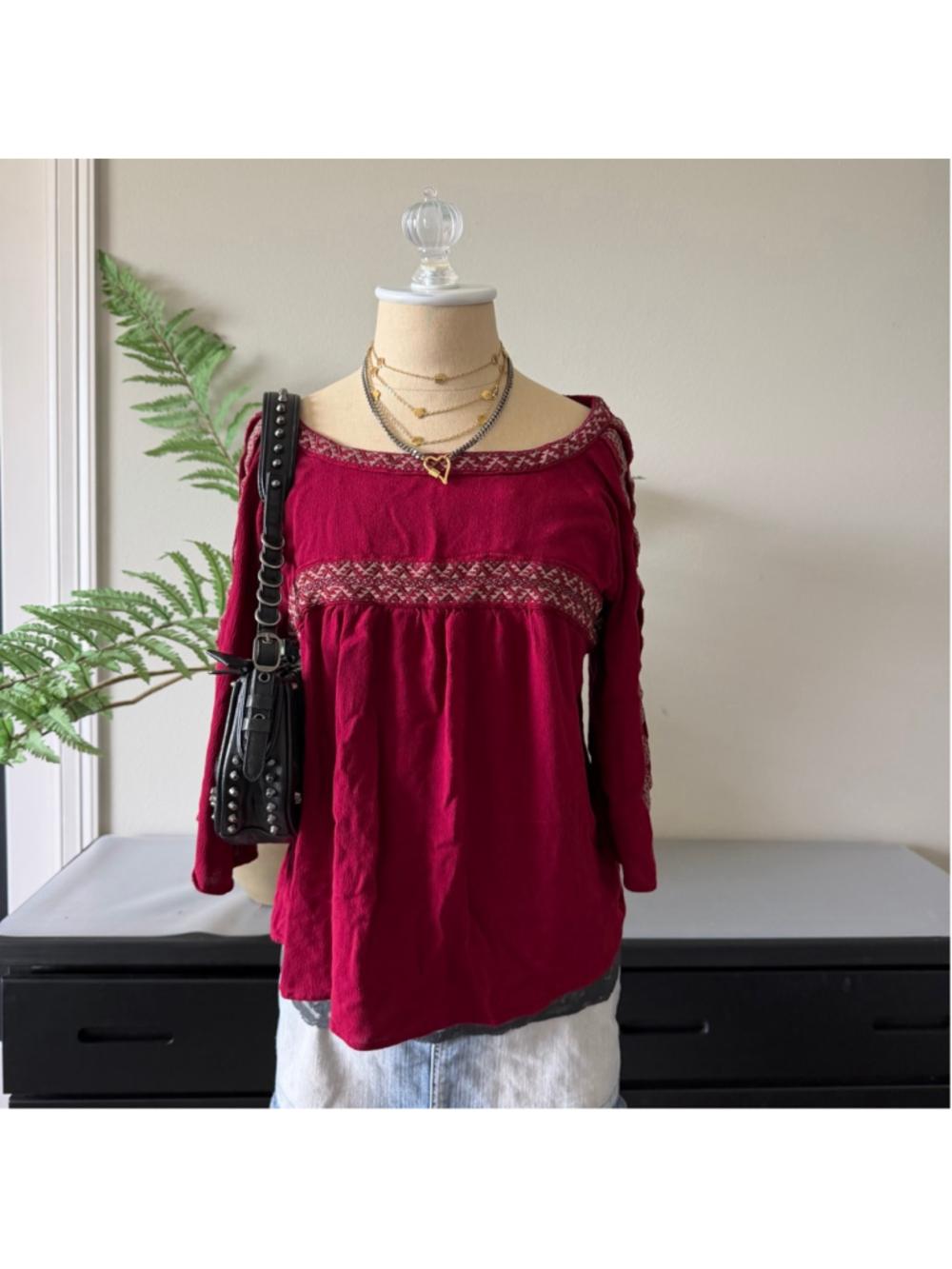 Miss Me Red Babydoll Cutout Sleeve Top Size M